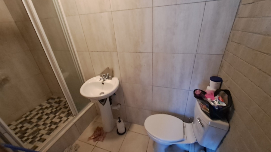 16 Bedroom Property for Sale in Universitas Free State